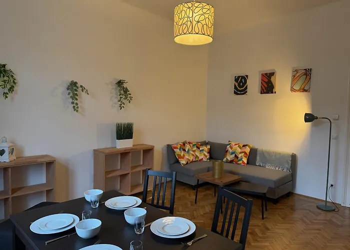 Modern, Zentral & Cosy Wohnen In Doebling, Dem Schoensten Bezirk Wiens - Free Parking